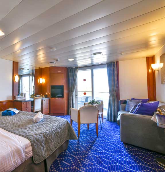 7 gece 8 gün Yunan Adalarına Gemi Turu Celestyal Cruises